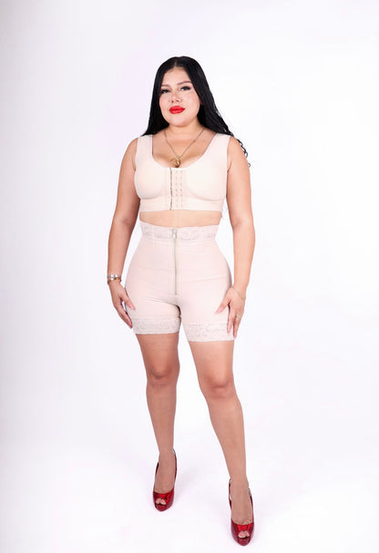 Venecia Short Invisible