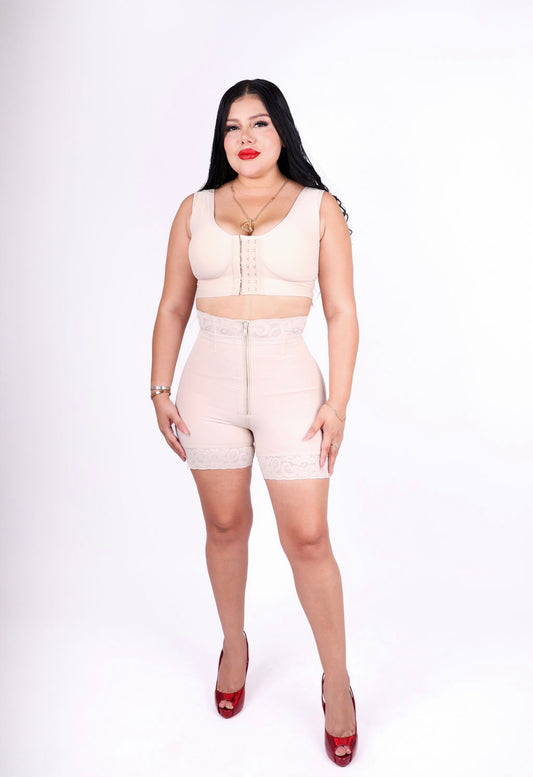 Venecia Short Invisible